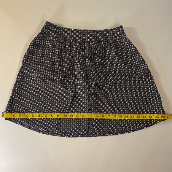 Gap Mini Skirt - Picture 9 of 10